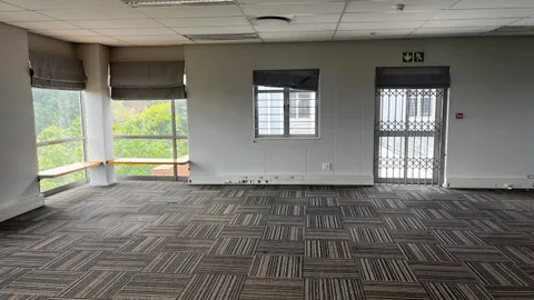 WhatsApp Image 2025-11-26 at 14.56.15 (2).